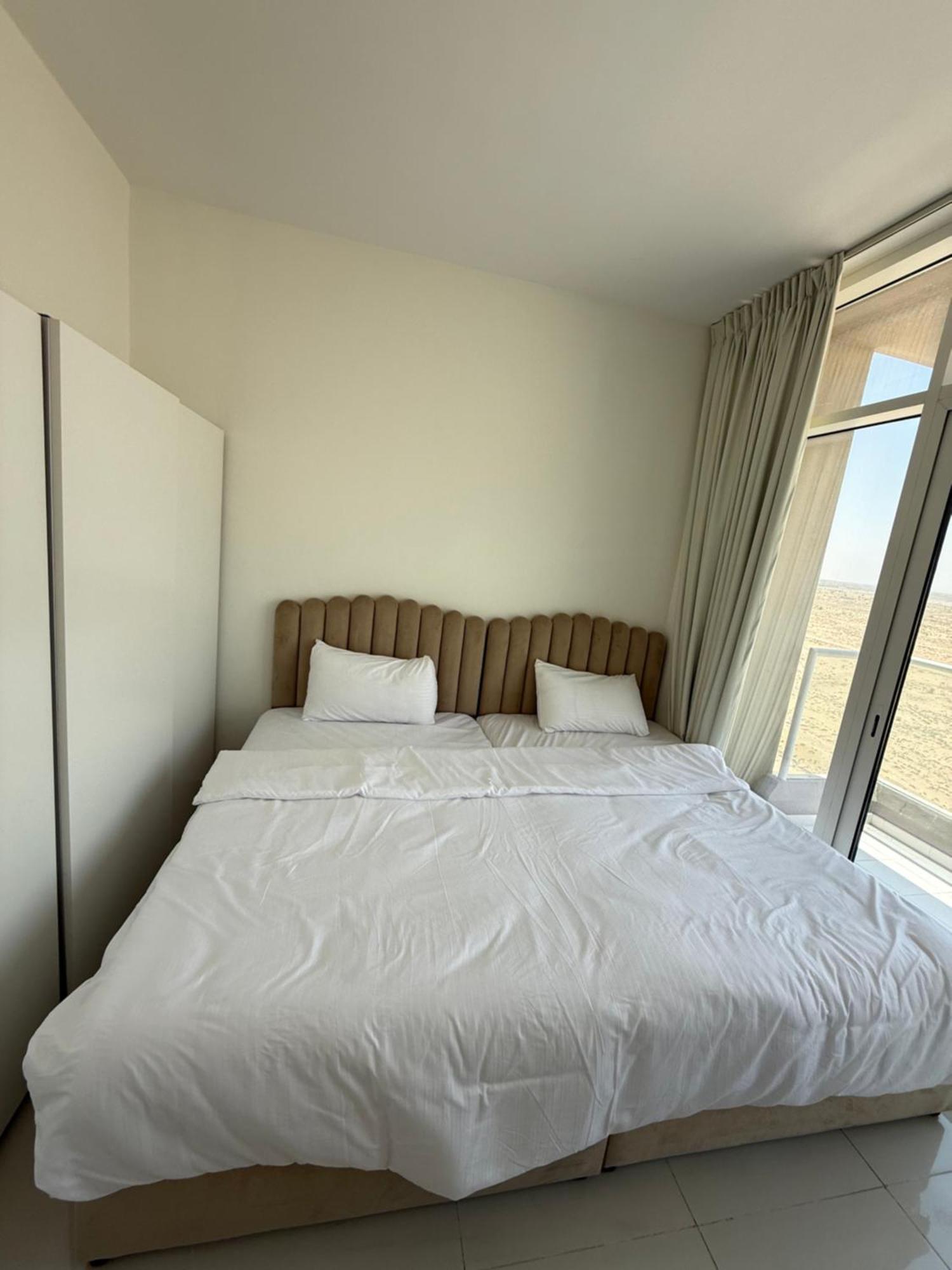 Apartment Superbe A Damac Hills 2 Dubai